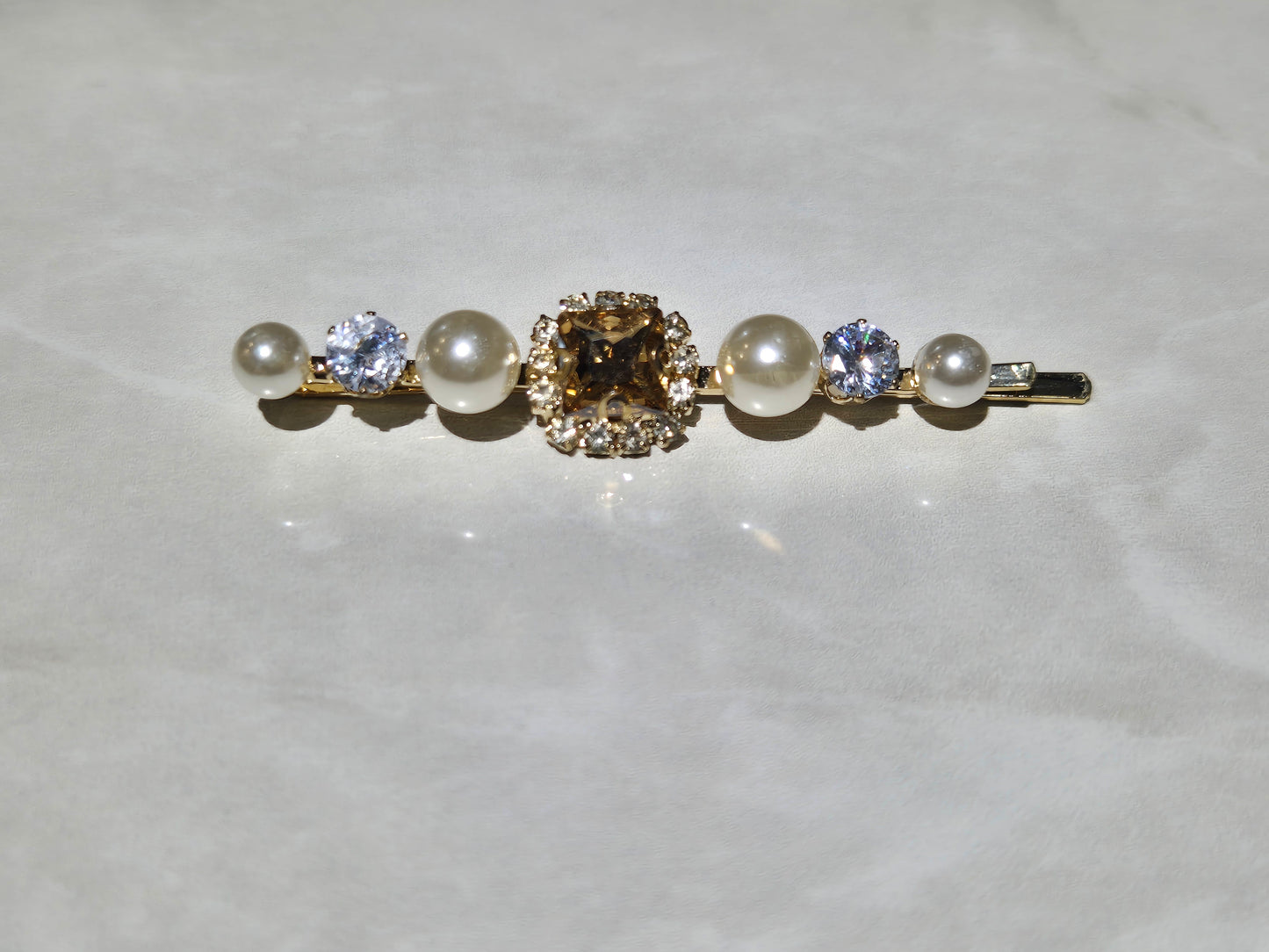 Gem & Pearls Line-Up Pin