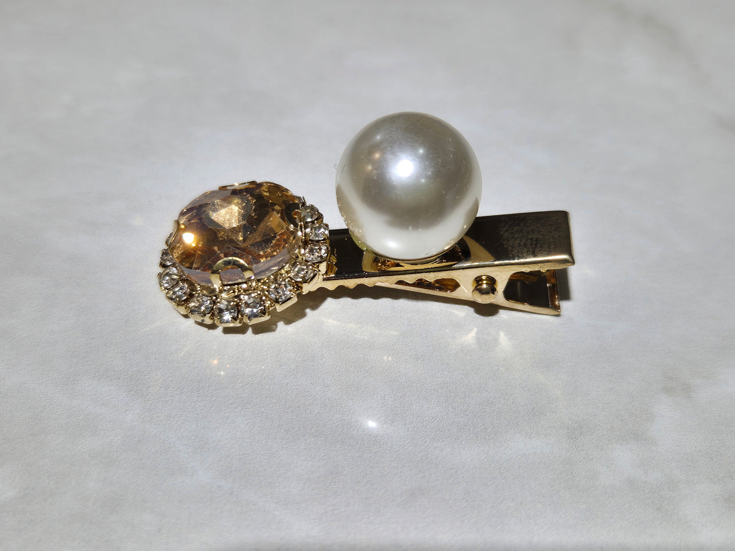 Gem & Pearl Clip