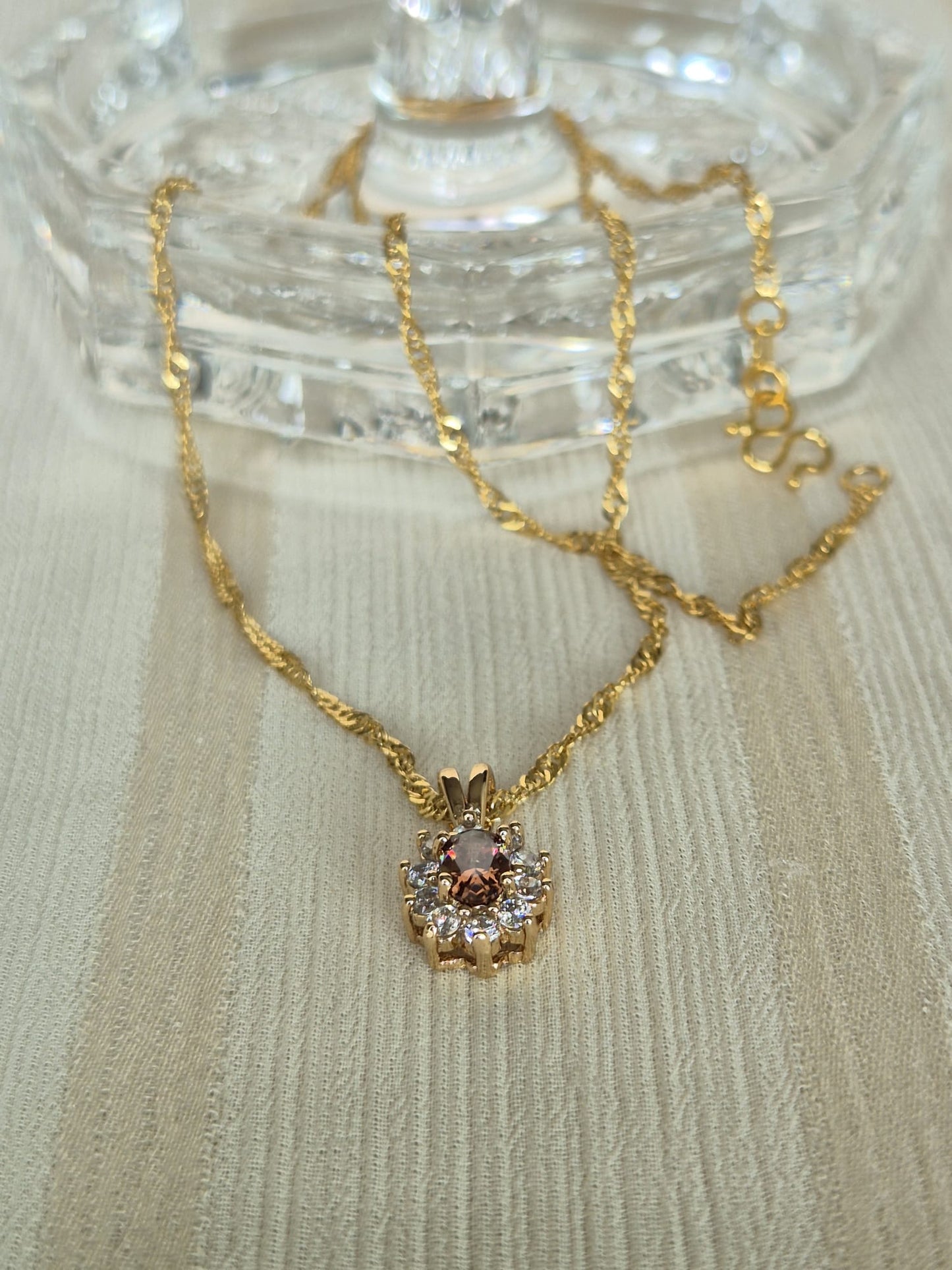 Brown Flower Necklace