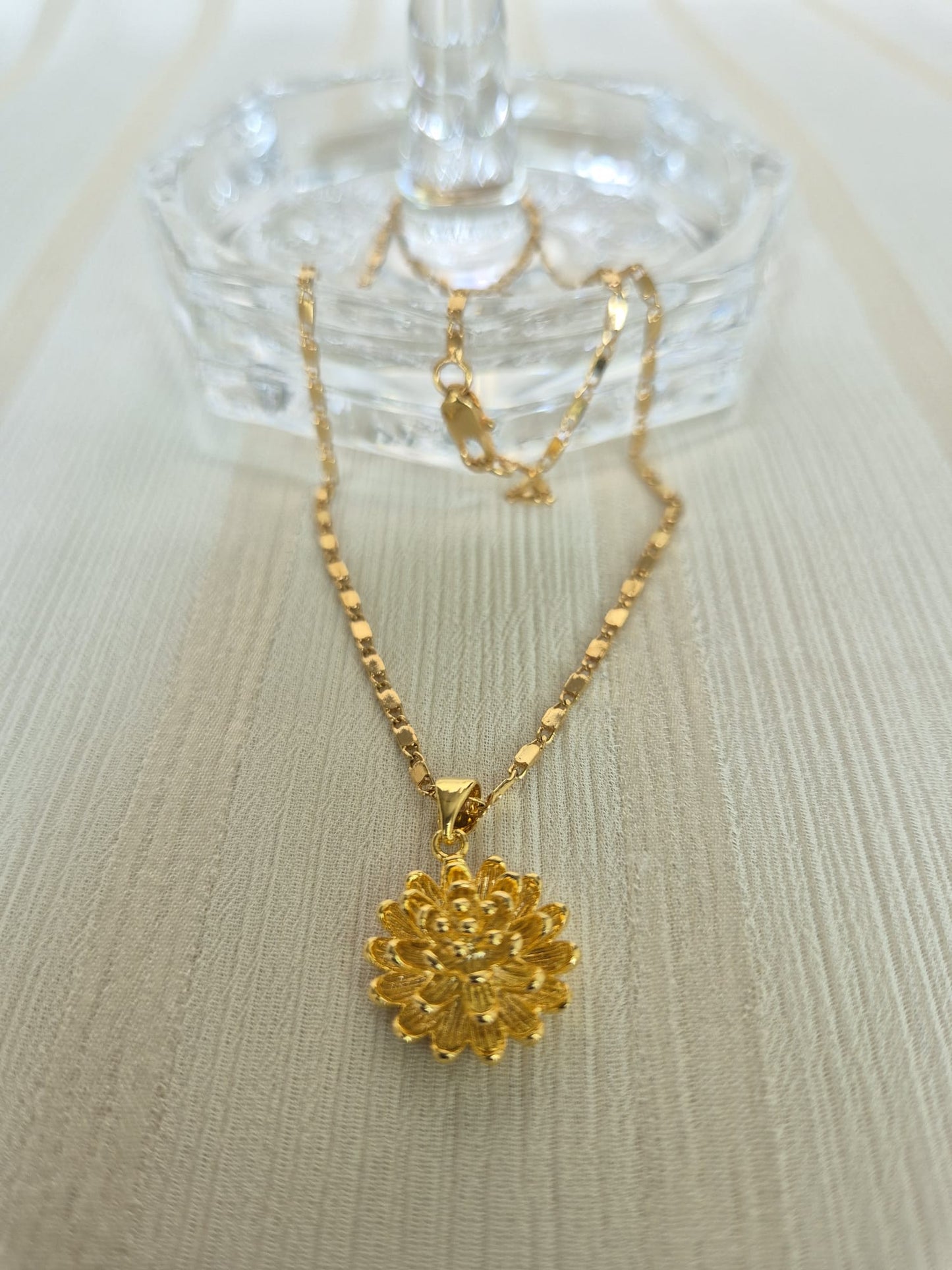 Gold Dahlia Necklace