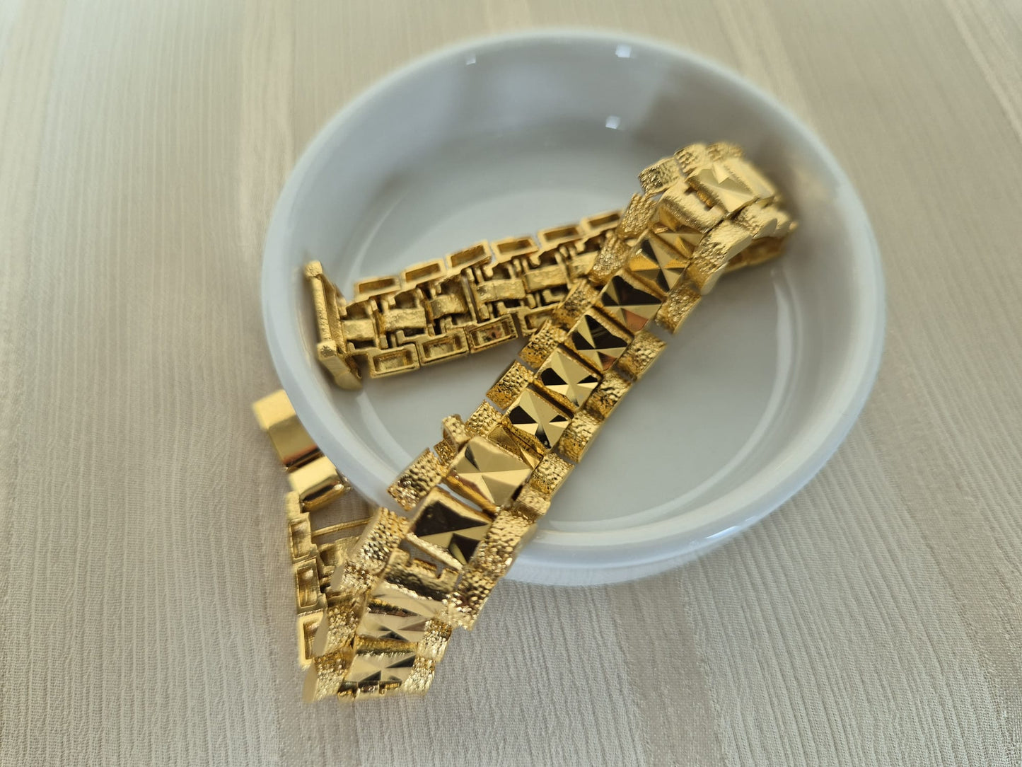 Gold Square Bracelet (Wide)