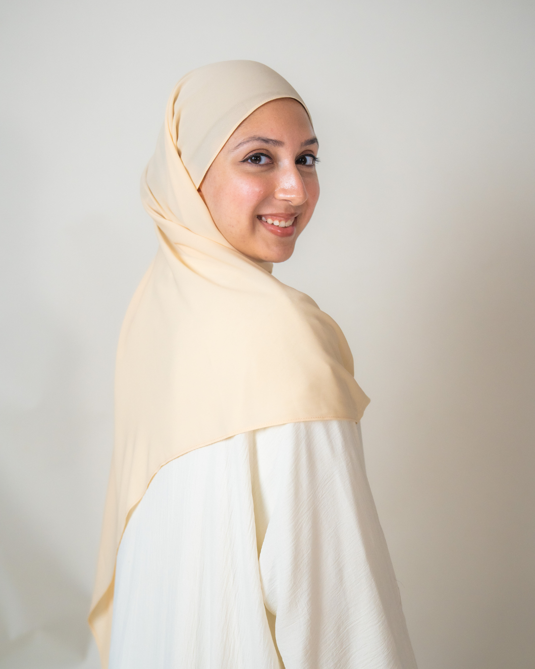 Korean Star Chiffon Half-Moon in Pearl