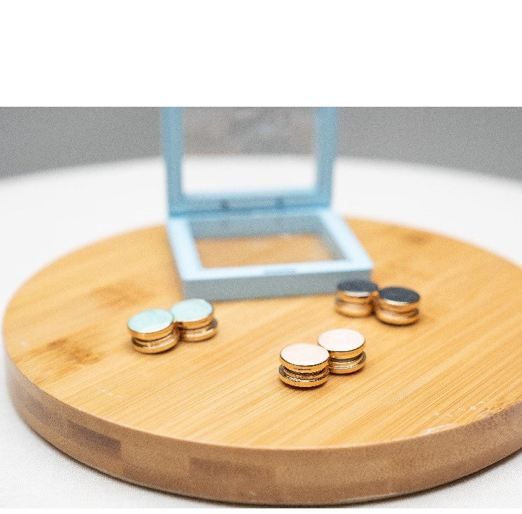 MAGNET BROOCHES