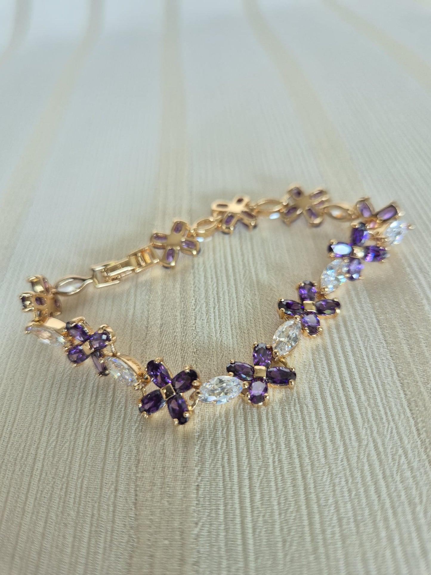 Zircon Diamond with Purple Flower Crystals Bracelet