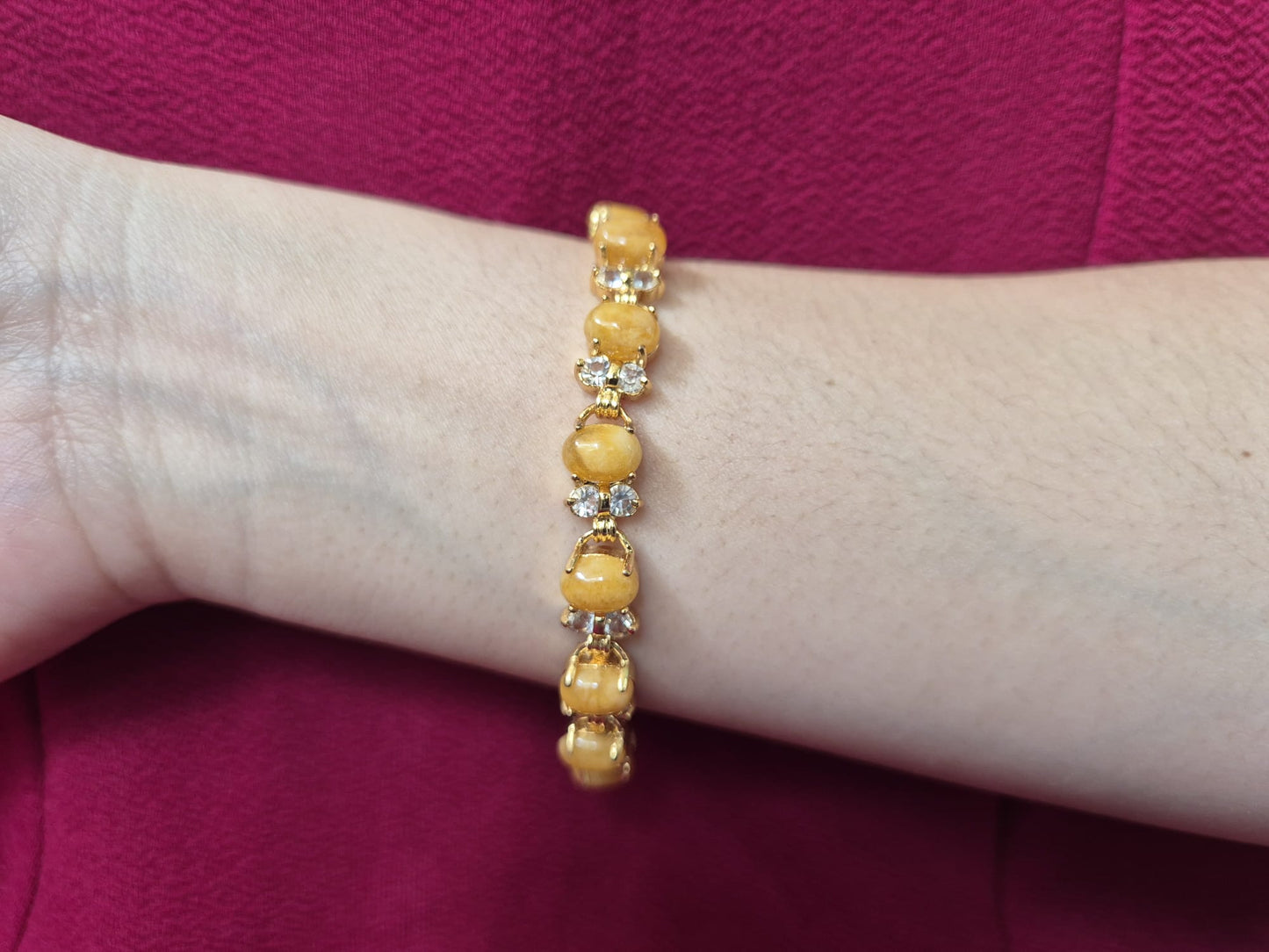 Gold Round Amber Bracelet (Medium Wide)