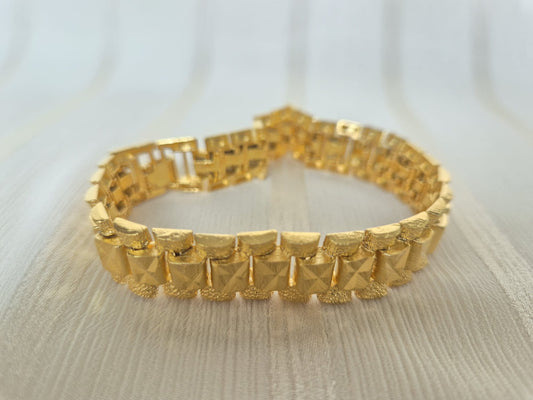 Gold Square Bracelet (Wide)