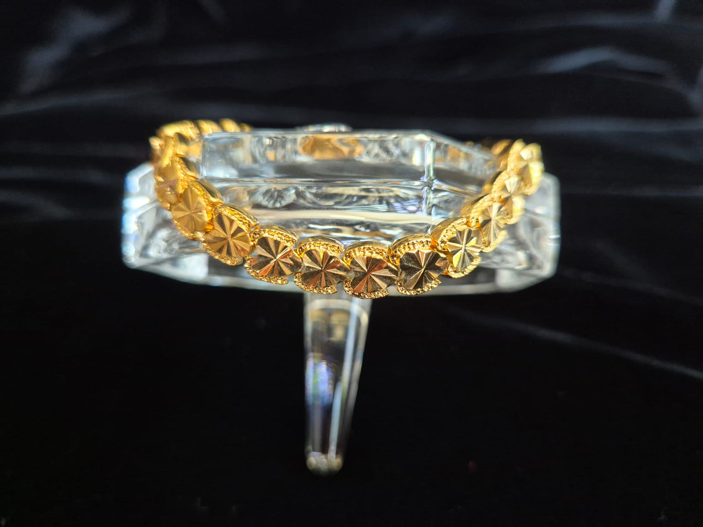 Gold Hearts Bracelet (Medium Wide)